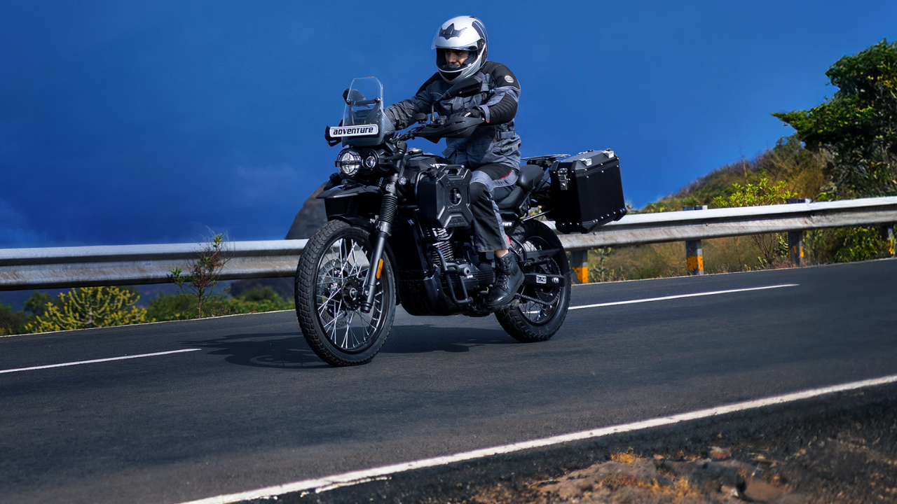 Which is the most expensive bike of Yezdi?, 2025?